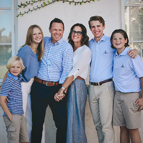 David-Robbins-family-2024_500x500